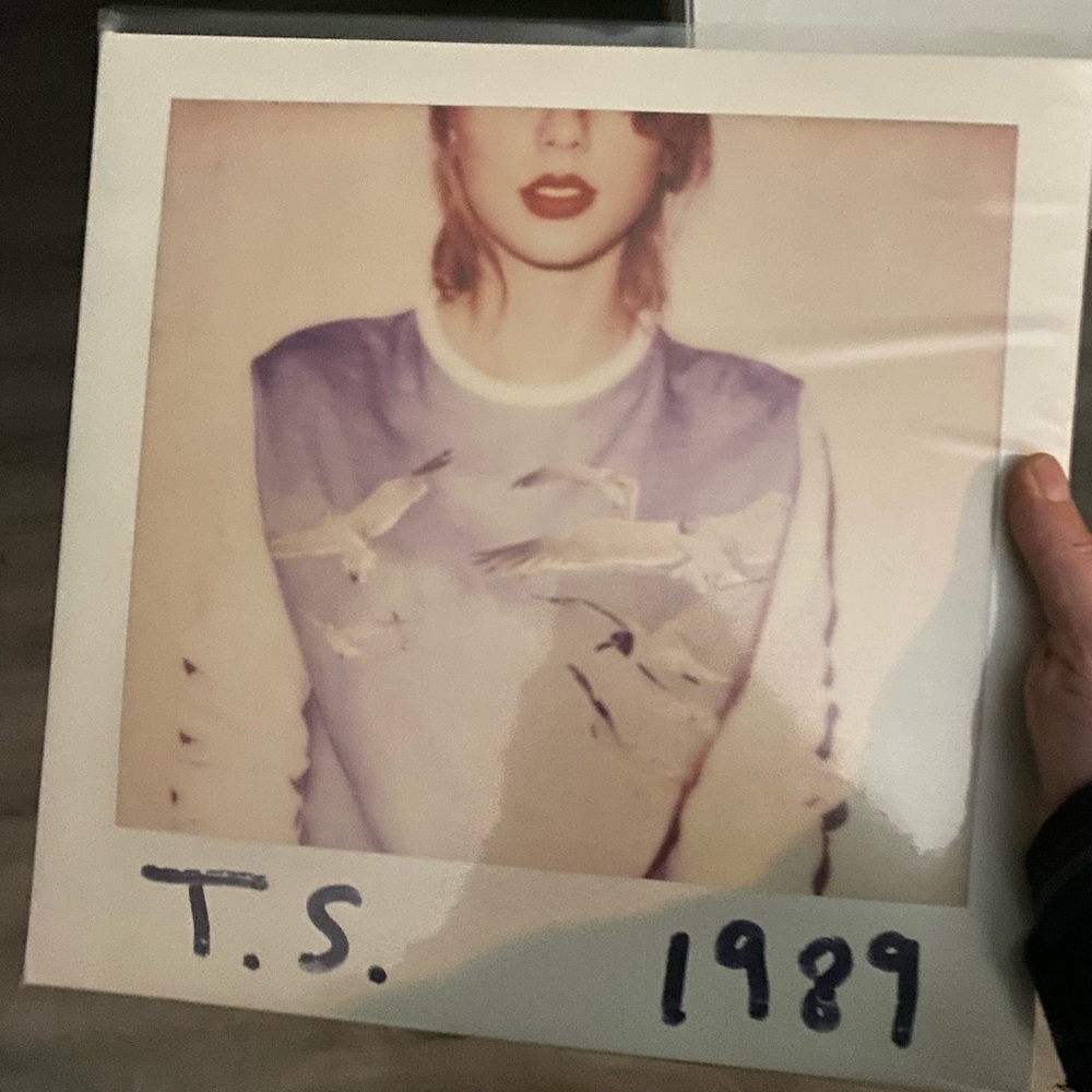 T-Swift 1989